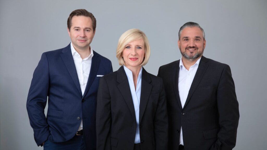 Von Links nach Rechts: Lars Heymeier (COO), Christina Nagel (CFO), José Lopez (CEO) © CONVOTIS