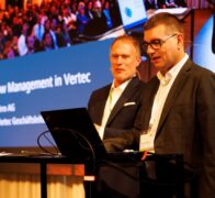 Vertec integriert GenAI-Lösung von Squirro